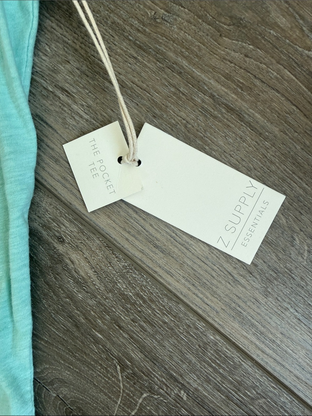 Z Supply Short-Sleeve V-Neck Pocket Tee in Seafoam Green - Picture 2 of 4
